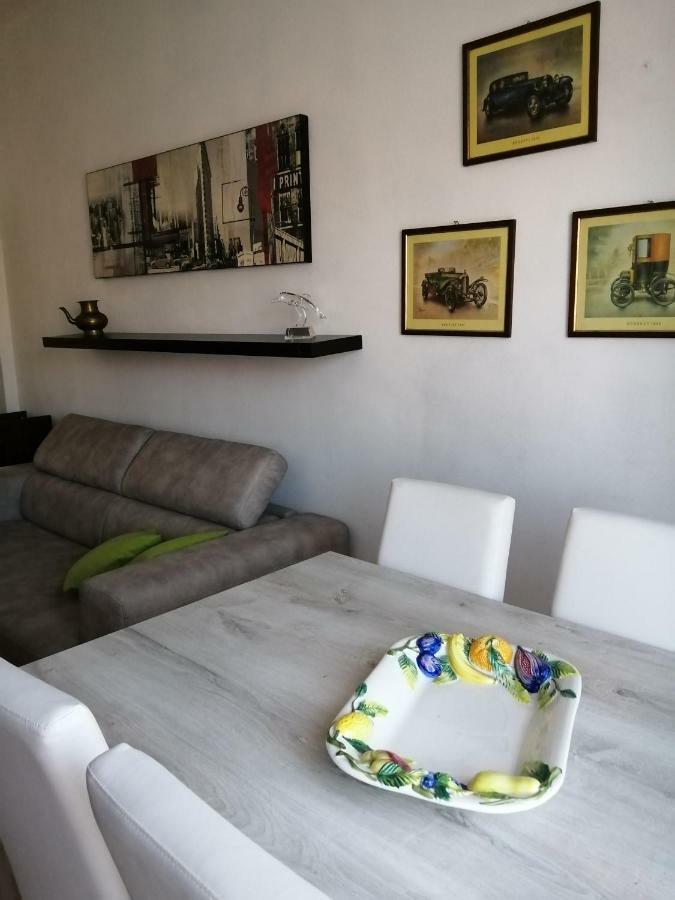 Oasi Di Tranquillita Apartment Asti Exterior foto